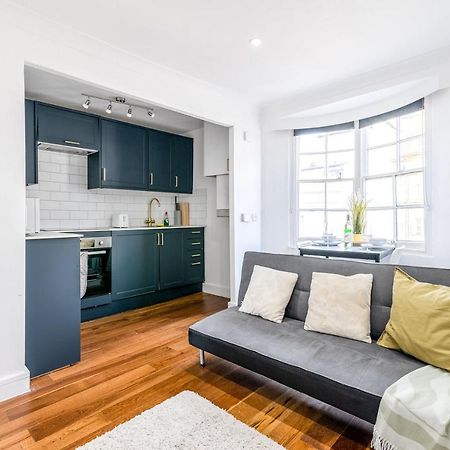 Modern One Bedroom Apartments In 布赖顿 外观 照片