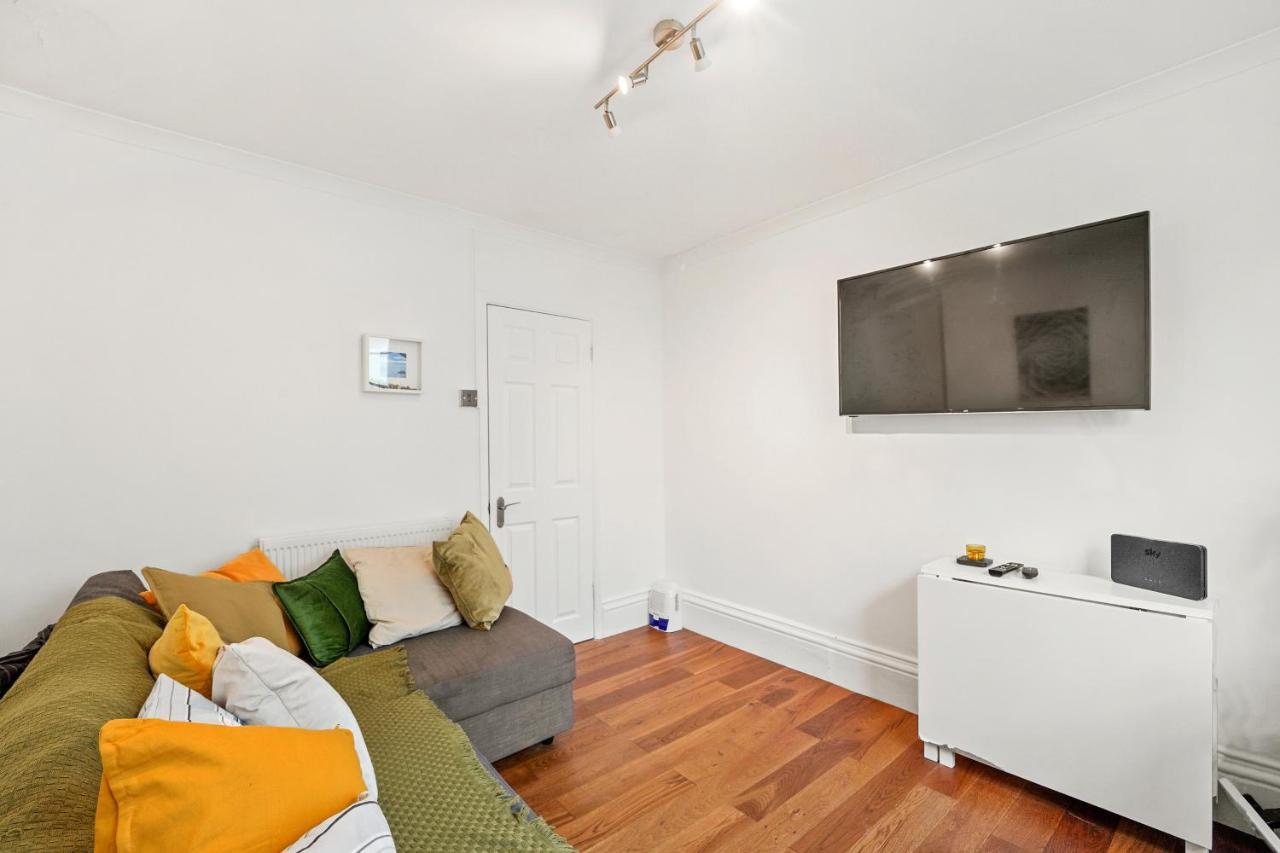 Modern One Bedroom Apartments In 布赖顿 外观 照片