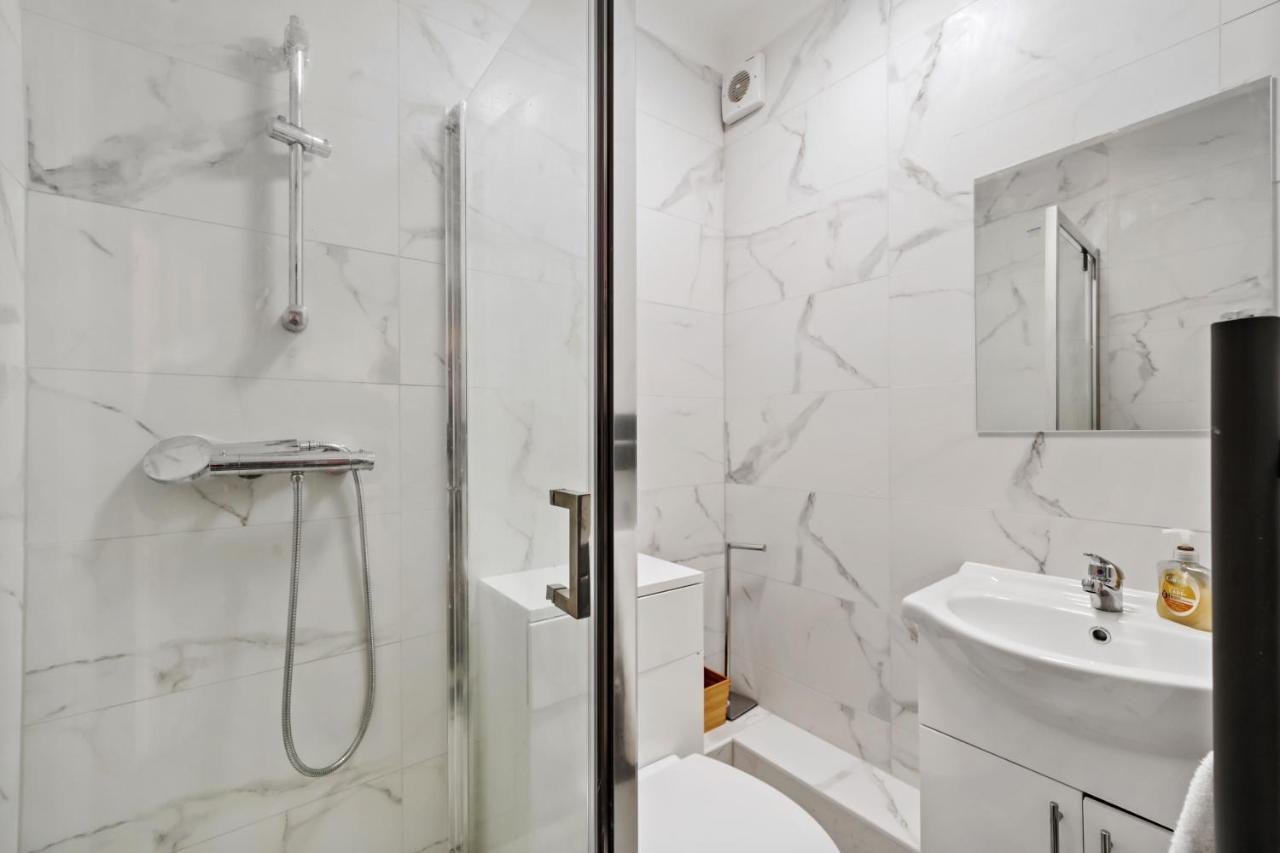 Modern One Bedroom Apartments In 布赖顿 外观 照片